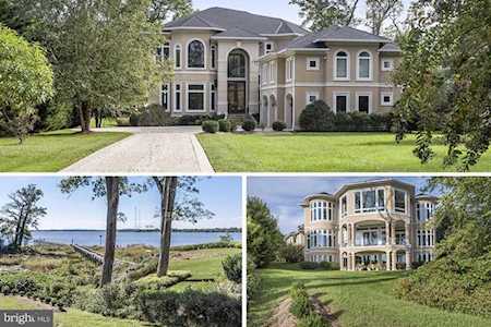 1407A Sharps Point Rd Annapolis, MD 21409