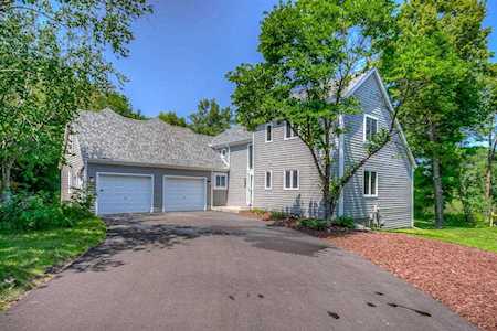 10256 Scarborough Circle Bloomington, MN 55437