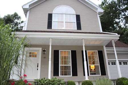11 Grover Lane Foxboro, MA 02035