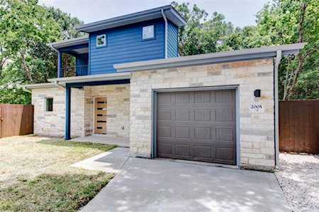 2005 Maxwell Ln #B Austin, TX 78741