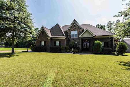 574 Fairway Dr Covington, TN 38019
