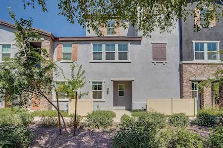 5828 S 22nd Terrace Phoenix, AZ 85040