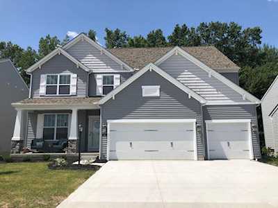 145 Old Bay Drive Pataskala, OH 43062