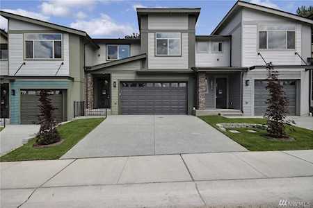 10435 10th St Ct E #32 Edgewood, WA 98372