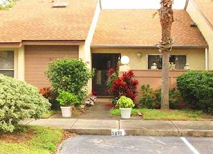5831 Red Dahlia Court #20 Orlando, FL 32807