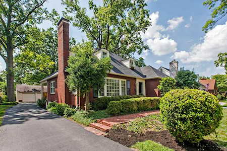 202 Ring Rd Louisville, KY 40207