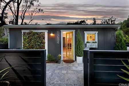 1234 Victory Walk Laguna Beach, CA 92651
