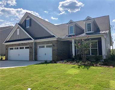 218 Kentmere Ln Lake Wylie, SC 29710