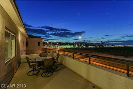 8560 Foundry Branch Ln Las Vegas, NV 89113