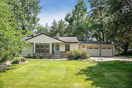 8747 Logan Avenue S Bloomington, MN 55431