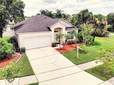 136 Portstewart Drive Orlando, FL 32828