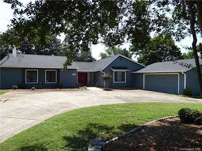 5126 Rounding Run Rd Charlotte, NC 28277