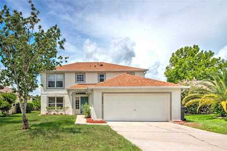 3813 Stonefield Drive Orlando, FL 32826