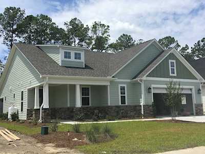 47 W Cloverfield Lane Hampstead, NC 28443