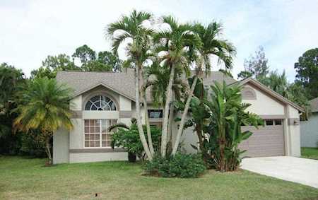 3783 Woods Walk Boulevard Lake Worth, FL 33467