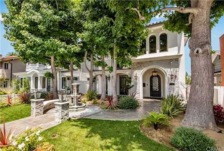 717 35th Street Manhattan Beach, CA 90266