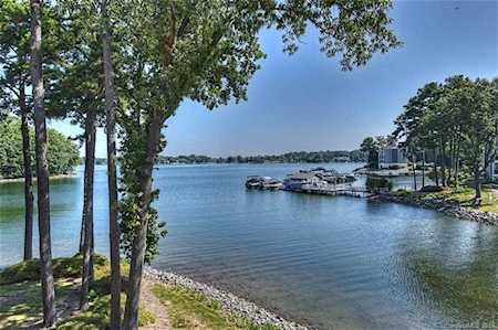 20347 Harborgate Ct Cornelius, NC 28031