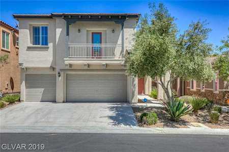 9850 Emerald Twilight St Las Vegas, NV 89178