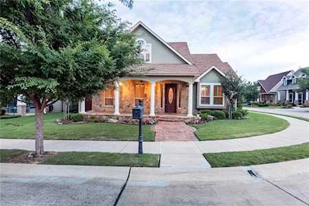 547 Village Way Argyle, TX 76226