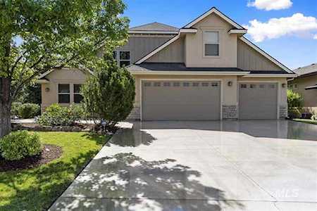 2120 S Chipper Way Eagle, ID 83616