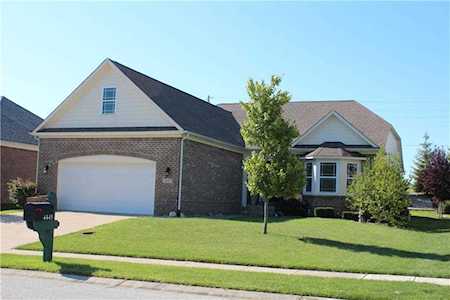 4445 Nottinghill Drive Avon, IN 46123