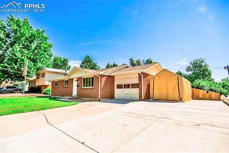 3422 Greenwood Circle Colorado Springs, CO 80910