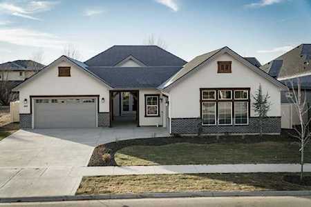 4121 W Prickly Pear Dr Eagle, ID 83616