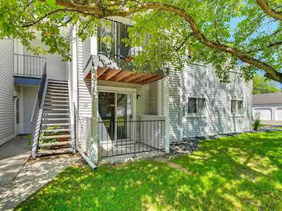 1720 Pleasant Street #F Lauderdale, MN 55113