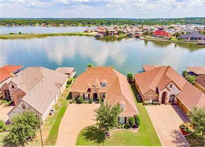 2315 Vienna Drive Granbury, TX 76048