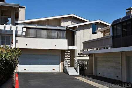 2846 Luciernaga St. Carlsbad, CA 92009