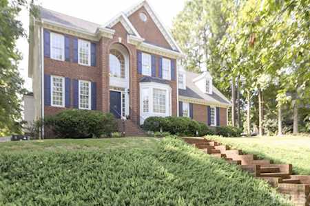 313 Crossway Lane Holly Springs, NC 27540