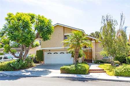 22616 Manalastas Drive Lake Forest, CA 92630