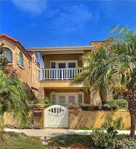 428 Heliotrope Avenue #1 Corona Del Mar, CA 92625