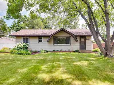 11011 Wren Street NW Coon Rapids, MN 55433