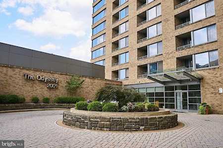 2001 15th St N #214 Arlington, VA 22201