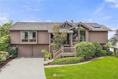 4727 155th Place SE Bellevue, WA 98006