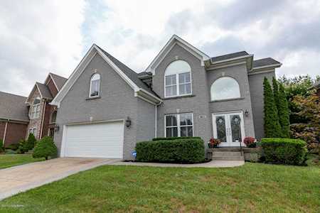 4011 Sunny Crossing Dr Louisville, KY 40299