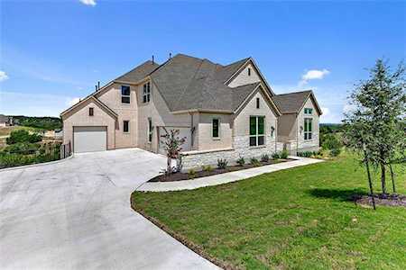 608 Big Brown Dr Austin, TX 78737