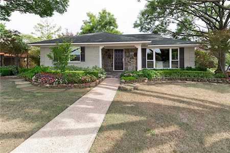 11104 Flamingo Lane Dallas, TX 75218