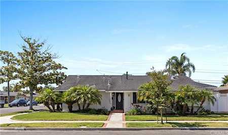 839 Sonora Road Costa Mesa, CA 92626