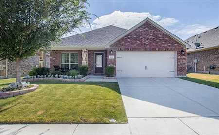 221 Whitman Drive Mckinney, TX 75072