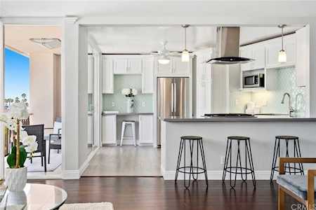 310 Fernando Street #303 Newport Beach, CA 92661