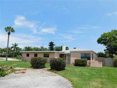103 3Rd Street Belleair Beach, FL 33786