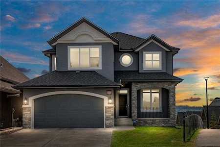 339 Tuscany Estates Rise NW Calgary, AB T3L 0C6