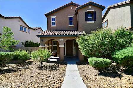 8611 Splendid Leaf Ct Las Vegas, NV 89178