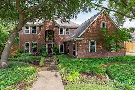 4313 Meadowcove Drive Rowlett, TX 75088