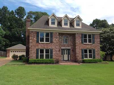7570 Cross Village Dr Germantown, TN 38138