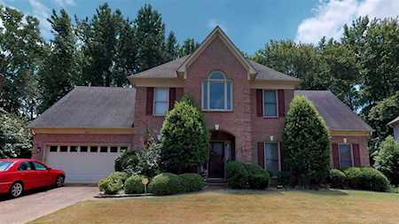 8801 Dewberry Ln Memphis, TN 38016