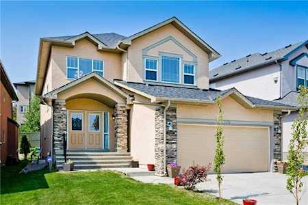 174 Sherwood Hill(s) NW Calgary, AB T3R 1R1