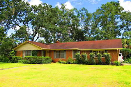 2412 Miranda Avenue Tallahassee, FL 32304